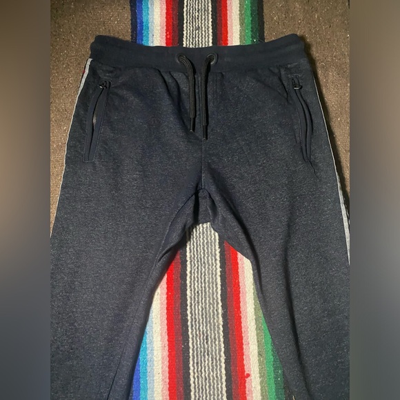 Superdry Men’s Stadium joggers size L - Picture 7 of 10